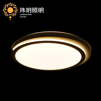 房(fang)间吸顶(ding)灯尺寸的(de)选(xuan)择(ze)